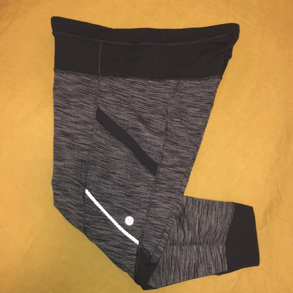 lululemon striped crop leggings